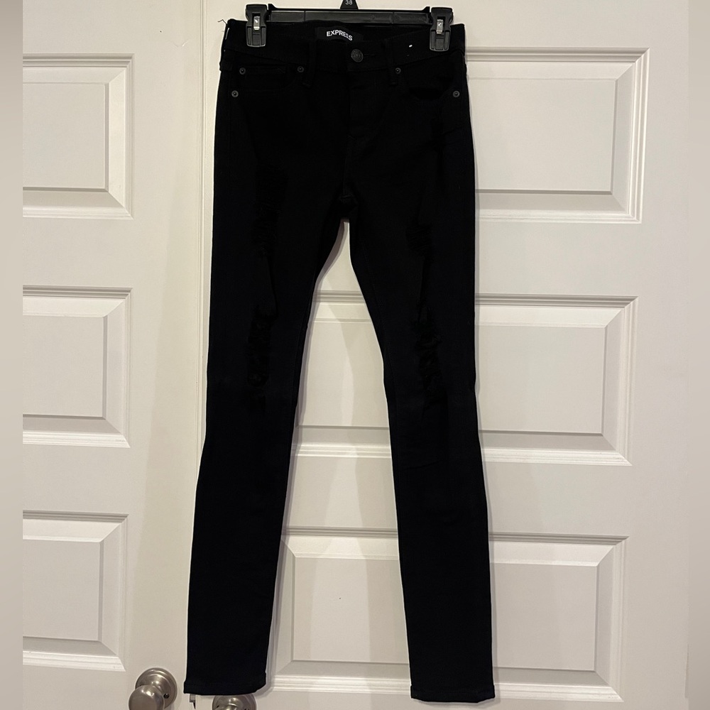 Express Distressed Jeans